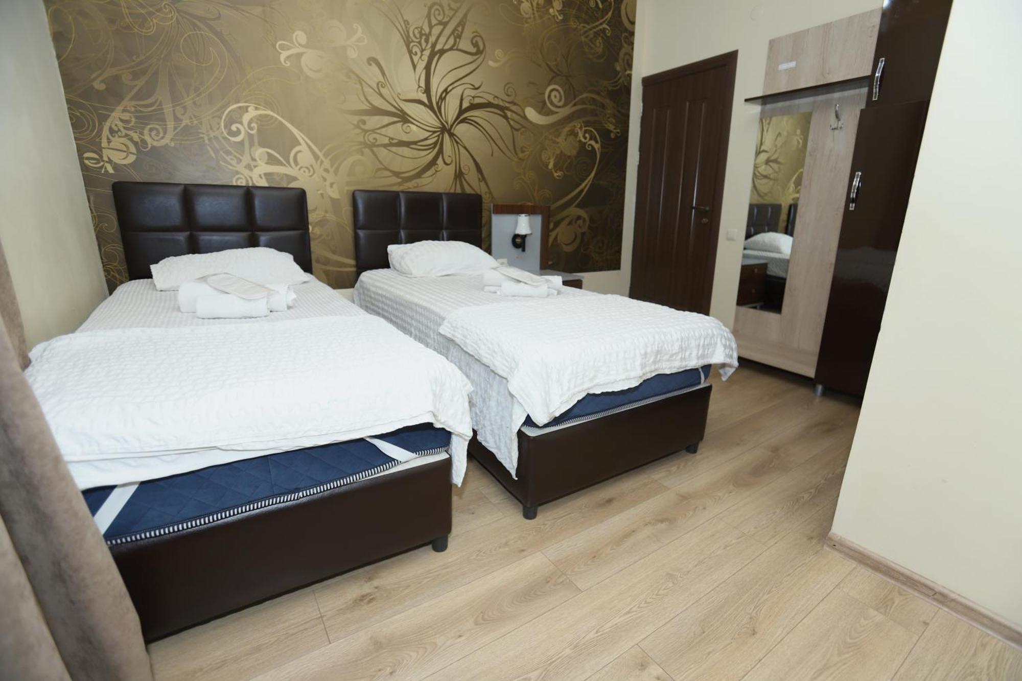 Hotel The K Tbilisi Esterno foto
