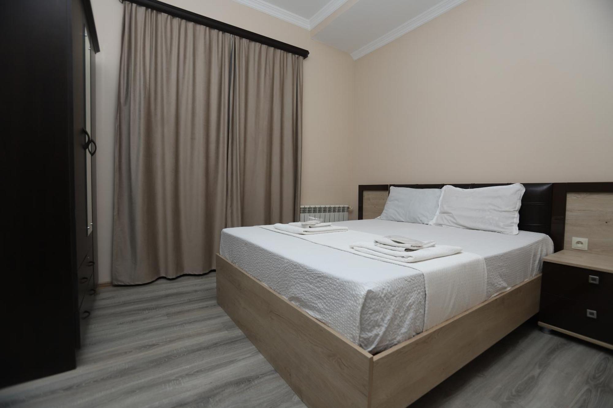 Hotel The K Tbilisi Esterno foto