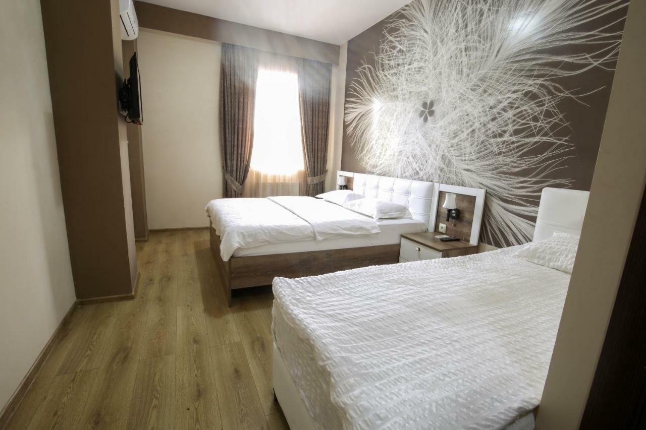 Hotel The K Tbilisi Esterno foto