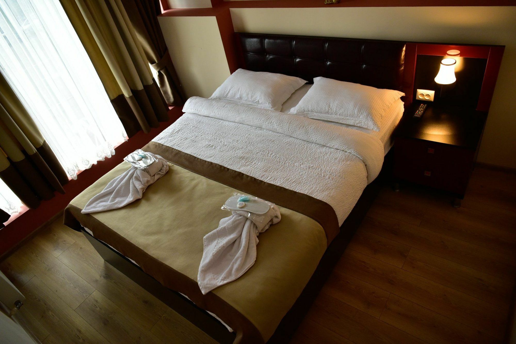 Hotel The K Tbilisi Esterno foto